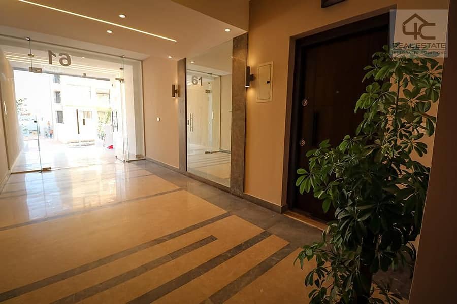 Under price market in Moon Residence apartment 2 bedrooms prime location and view landscape for sale in Fifth Square Compound 5