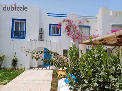 Townhouse Fully furnished in North coast