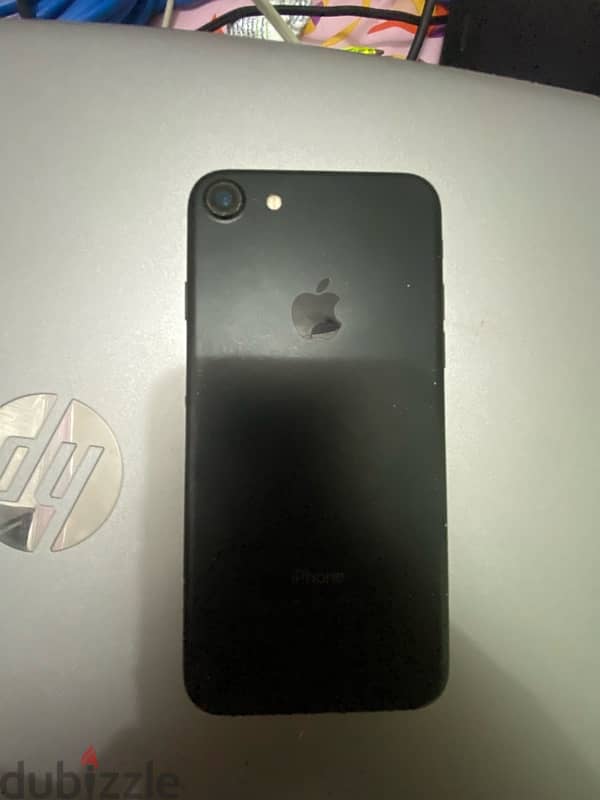 iPhone 7 127 giga 0