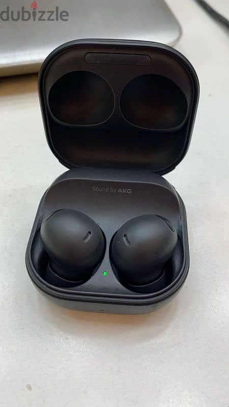 Samsung Galaxy buds 2 pro 1