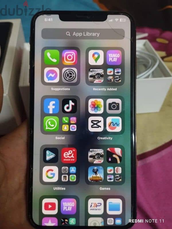 iphone xs max 256g حاله ممتازه بالعلبه الفاتورة 0