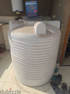 NEW Roof water tank 1000 liters with pump 0