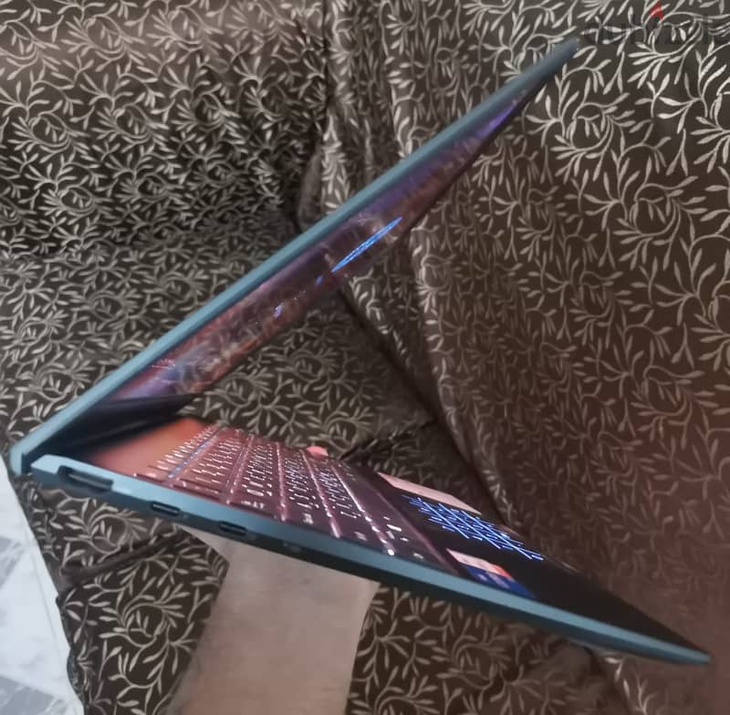 ASUS Zenbook 13.3 inch OLED "intel 11th Gen" 3