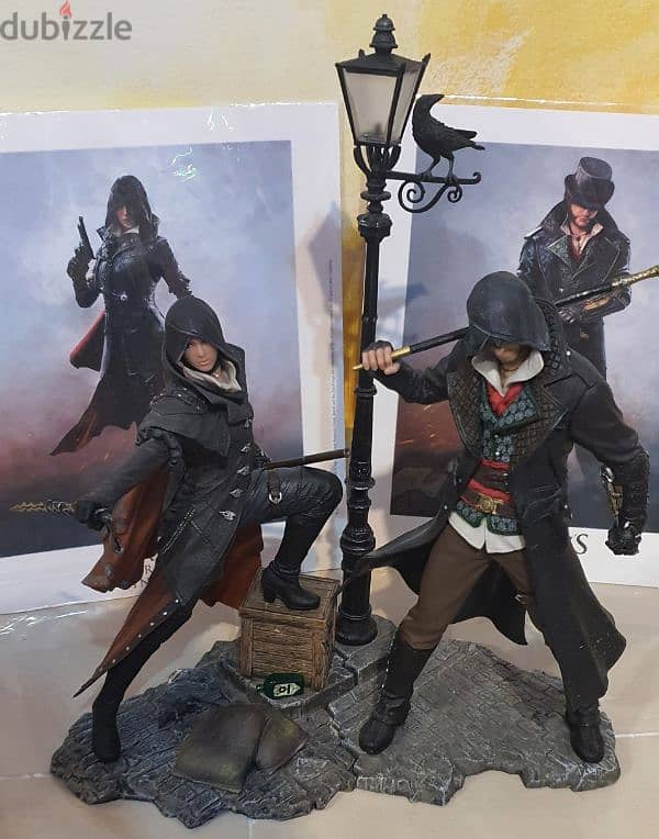 Ubisoft  Assassin's Creed Syndicate Jacob & Evie Frye statues 0