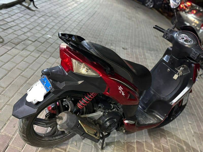 SYM SR 150cc 2019 لون احمر فابريقه بالكامل 1