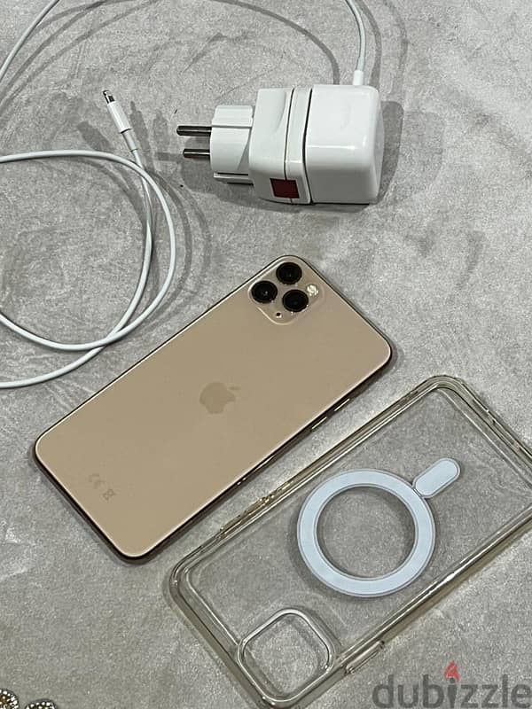 iPhone 11 Pro Max ايفون 1