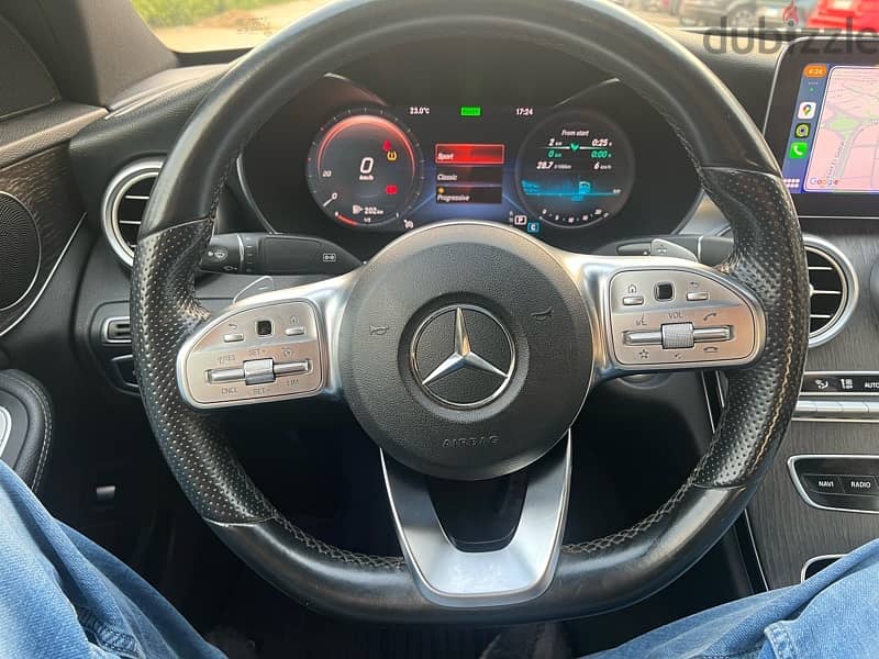 Mercedes-Benz C200 2019 AMG 4 Matic 6