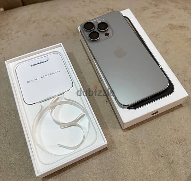 iPhone 15 Pro 256GB شريحتين جديد تماما 5