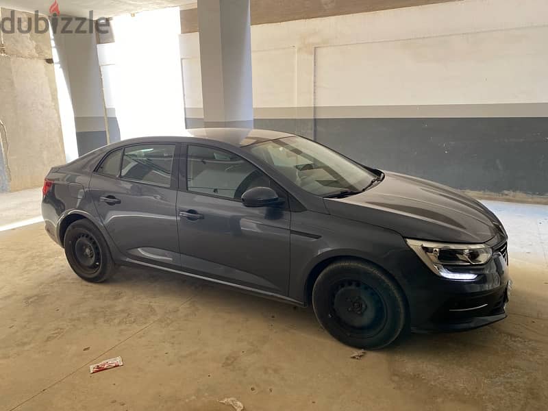 Renault Megane 2022 - الفئة  الاولى 4