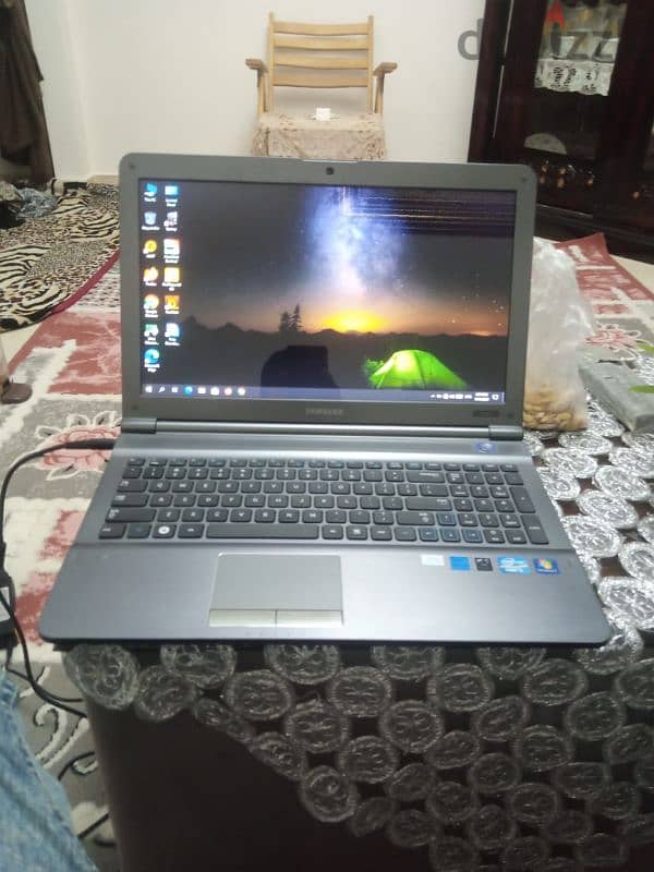 لابتوب samsung كسر زيرو للبيع بروسيسور Core i5 جيل تاني 0