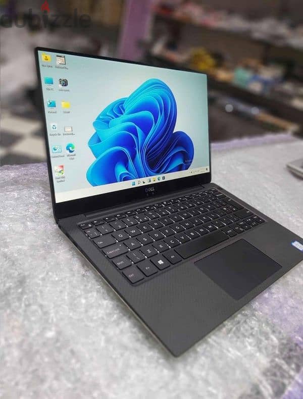 Laptop dell xps 13 9370 i7 8th gen frameless super ultra slim 6