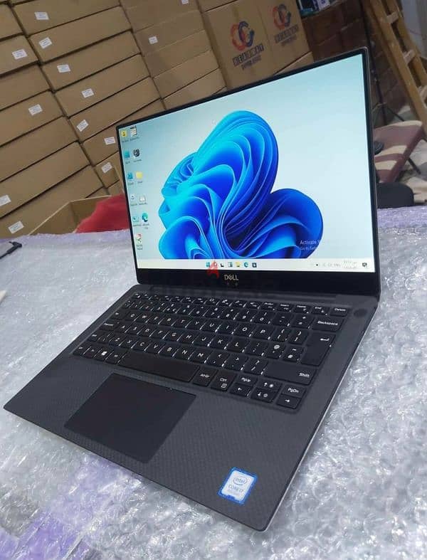 Laptop dell xps 13 9370 i7 8th gen frameless super ultra slim 7