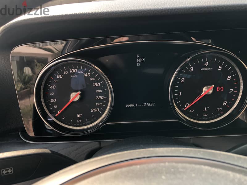 Mercedes-Benz E180 2017 Avantgarde Very good condition مرسيدس ٢٠١٧ 10