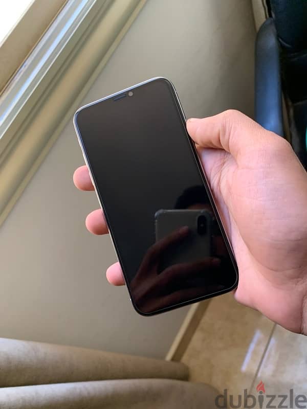 iPhone X 64G للبيع او للبدل 2