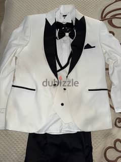 tuxedo 0