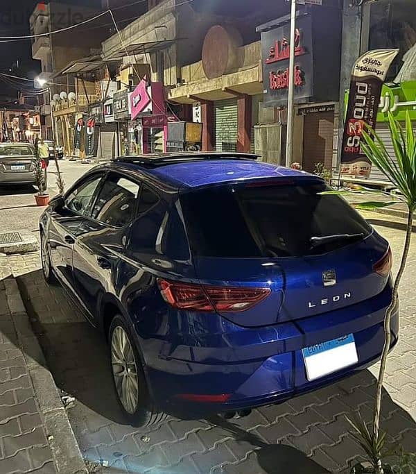 Seat leon ايجار 1