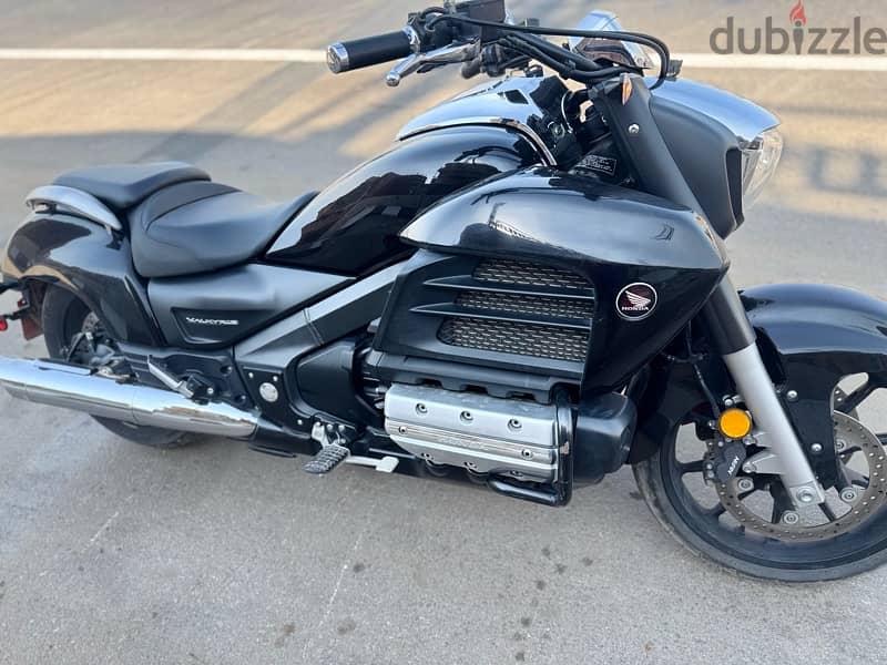 Honda gold wing Valkyrie 3