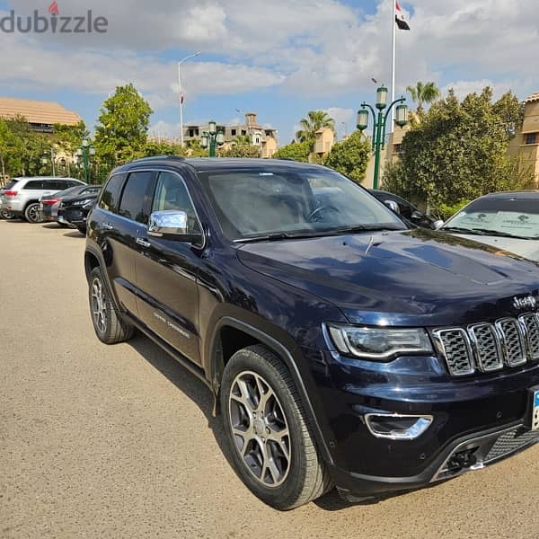 Jeep Grand Cherokee 2022 3