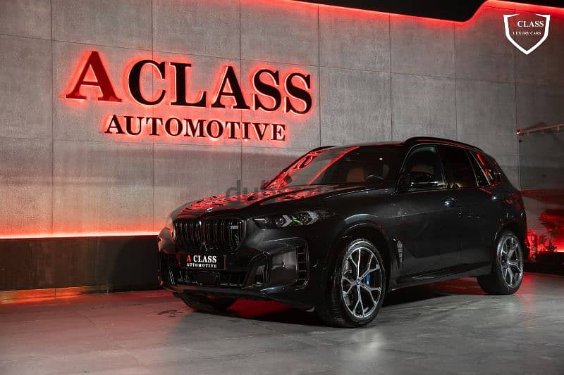 BMW X5 M60i 2024 1