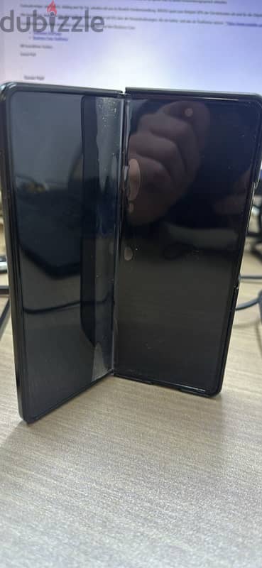 Samsung Galaxy Fold 3 1