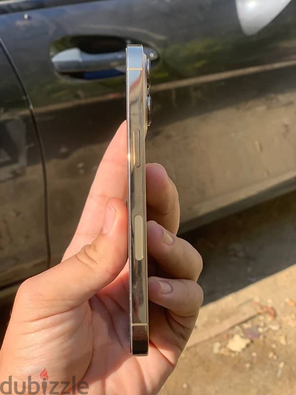 Iphone 13 pro Gold 5