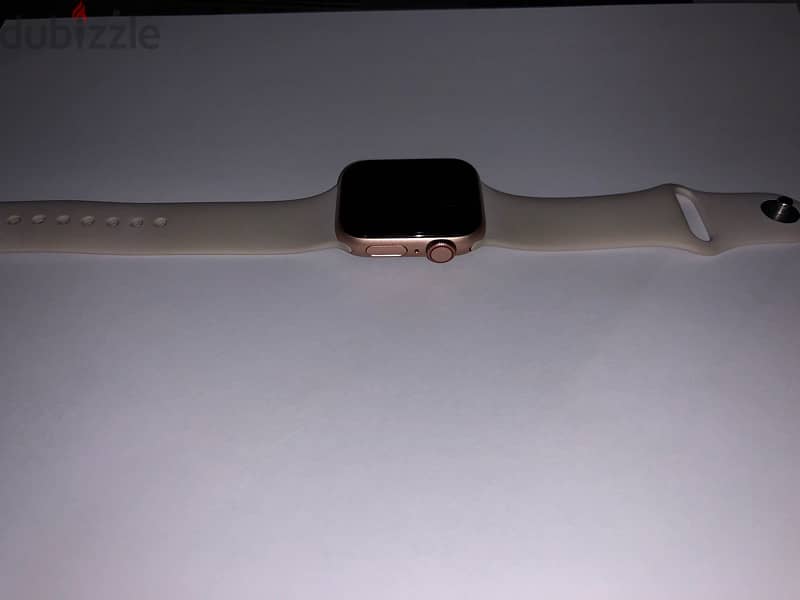 Apple Watch SE 0