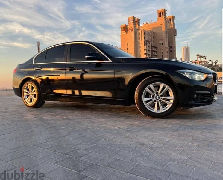 BMW 318 2019 3