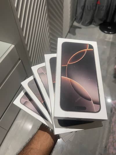 16 pro max  خطين ZA 256gb اللون الصحراوي