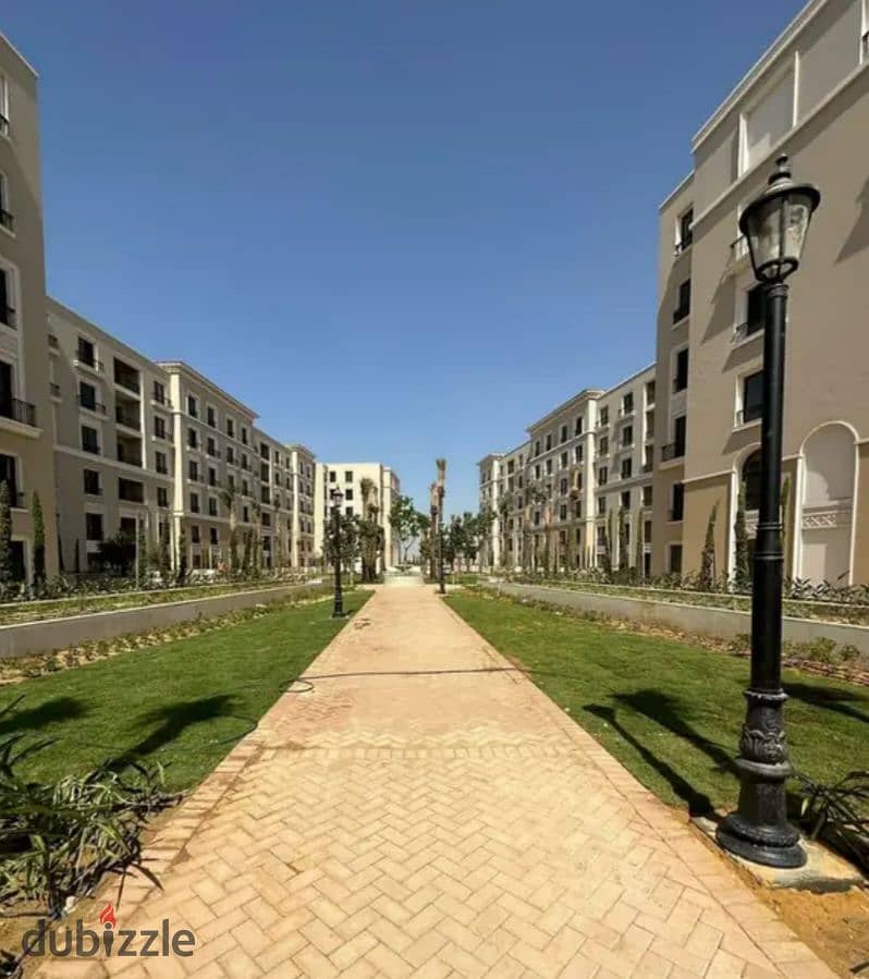 At an unbeatable price, a fully finished townhouse with air conditioning available for immediate delivery in the heart of Sheikh Zayed, Village West 0