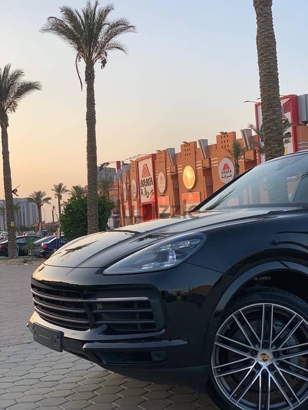 بورشه كايين 2023/Porsche Cayenne S SUV 17