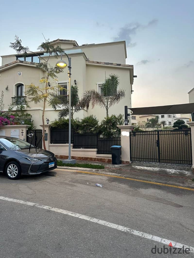 Luxury Twin house 410. M in Levana Uptown Cairo Mokattam fully finished with AC'S  and kitchen ready to move for sale 1