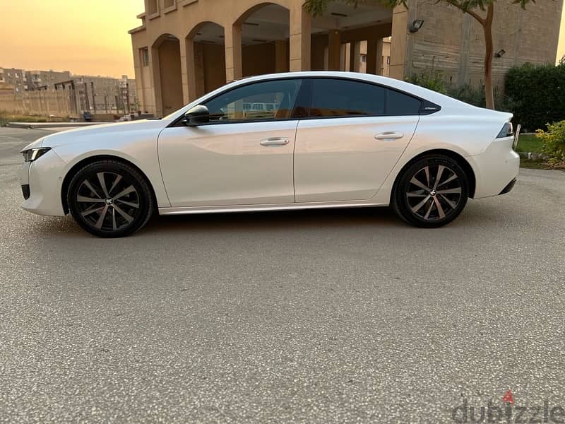 Peugeot 508 2020 getline red interior 7