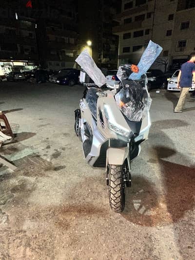 اسكوتر دايون Adv 200cc