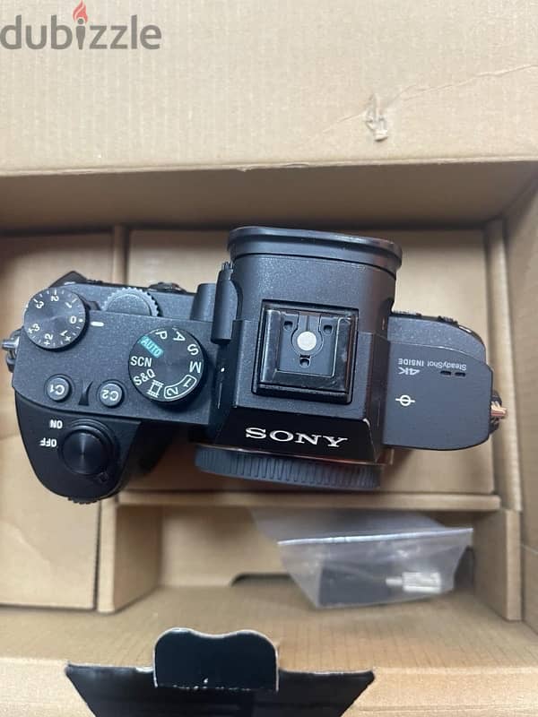 sony a7iii uead like new 2