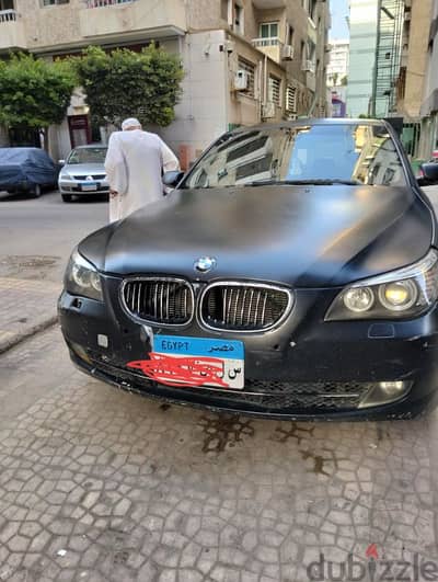 بي ام دبليو 530i