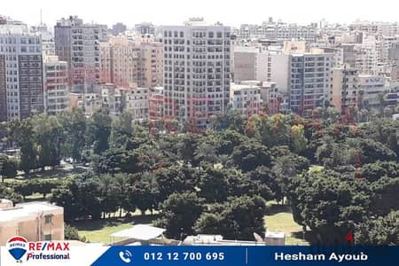 Apartment for sale 135 m Sporting (steps from Sporting Club)