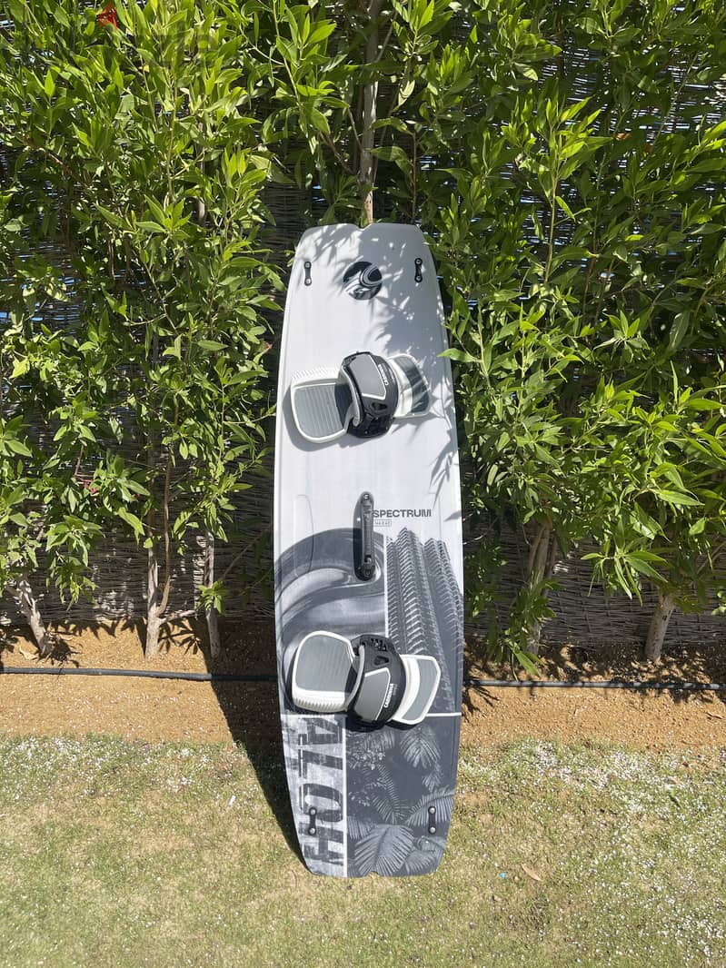 Cabrinha kitesurfing board 3