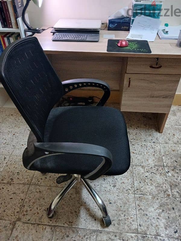 chair used for almost a year 1