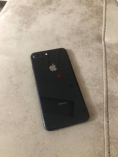 iPhone 8 Plus very good condition ايفون ٨ بلس