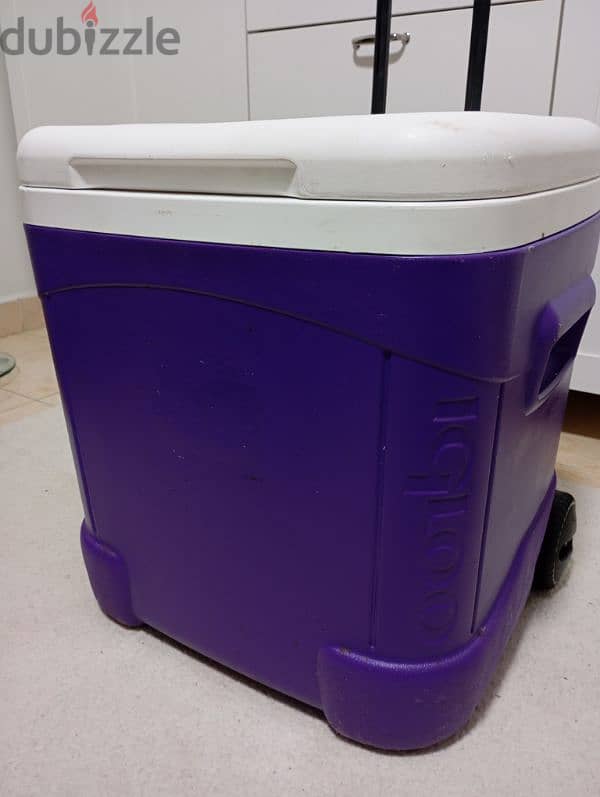 ايس بوكس ايجلو لاتيتيود امريكي ٥٨ لتر Igloo Ice CubeTM 60qt, Purple 1