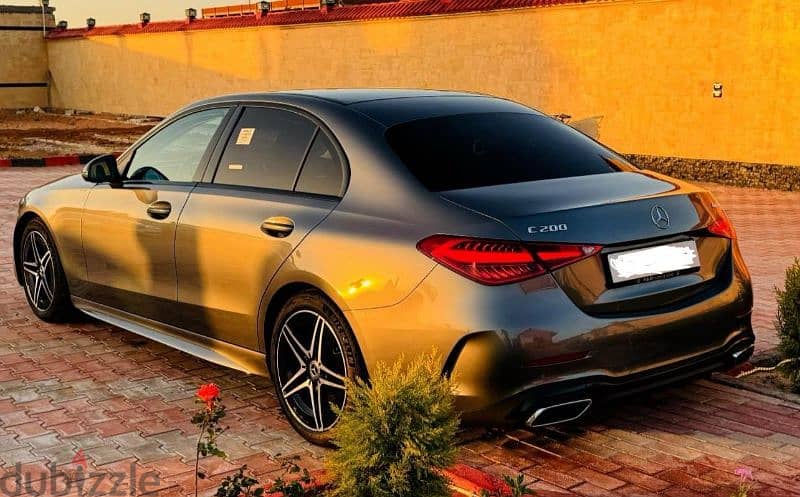 مرسيدس بنز سي 200 AMG full night packdge موديل 2022 فابريكا برا وجوه 3