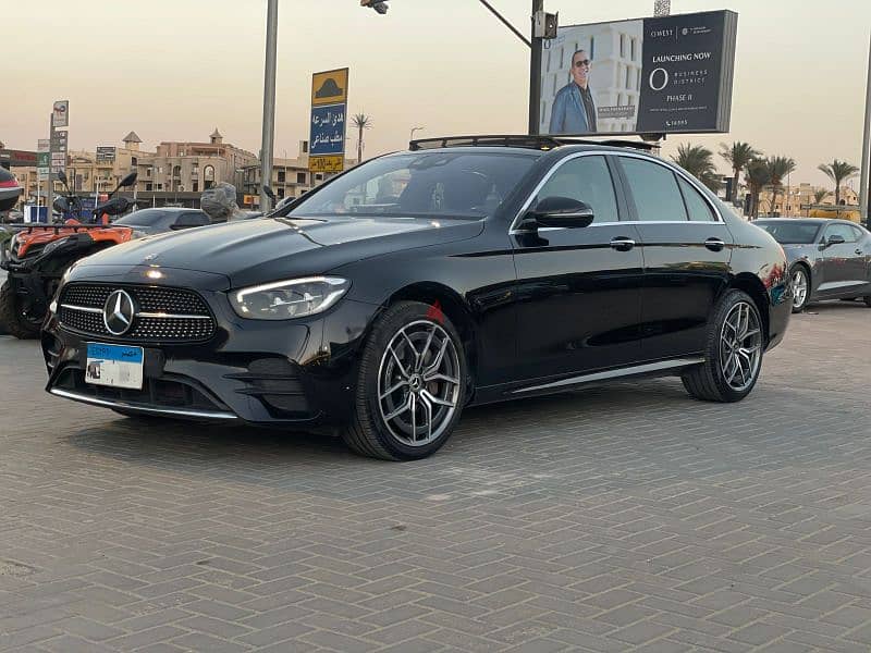 Mercedes-Benz E300 2021 0