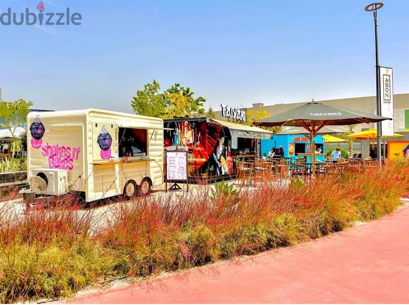 Food truck with A/C ( without Equipment ) 4