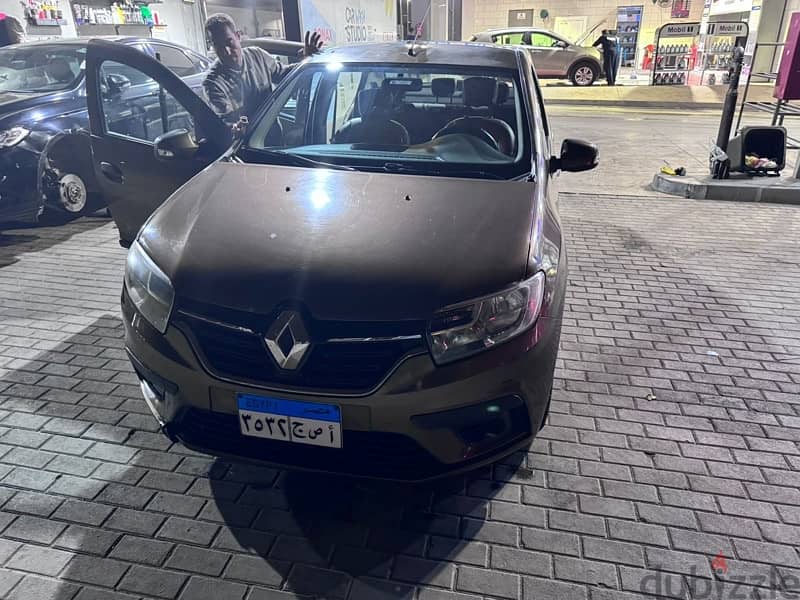 Renault Logan 2019 12