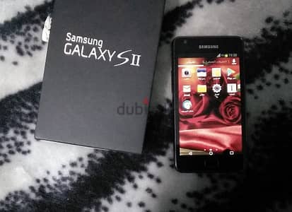 موبايل سامسونج samsung s2 بالكرتونه والشاحن وبطاريه اضافية وجراب