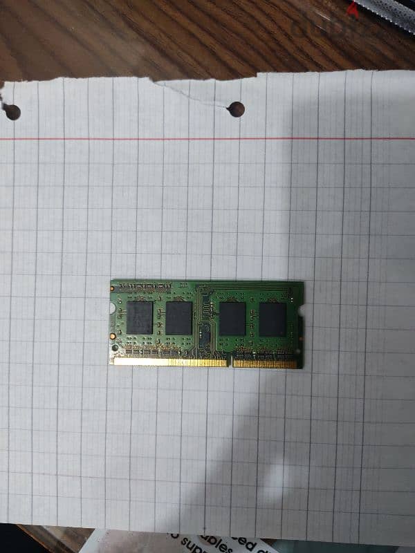 2GB DDR3 laptop ram 1