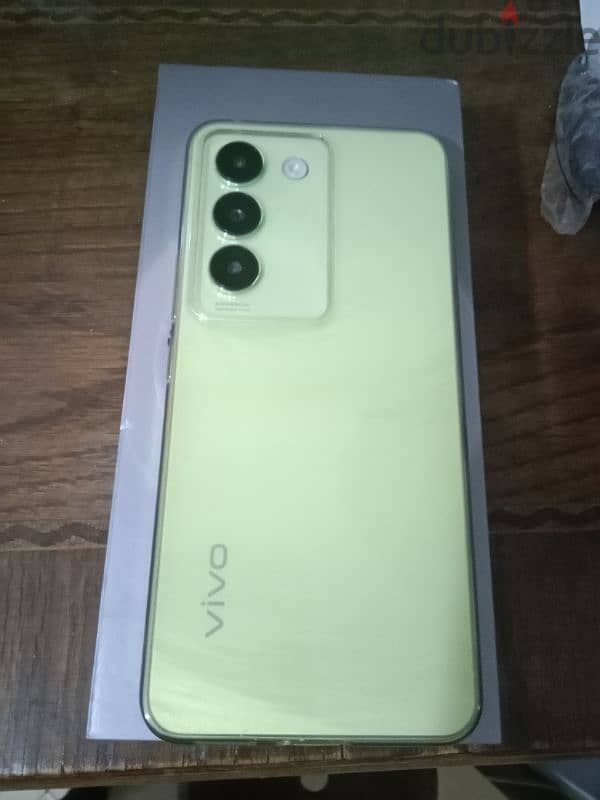 vivo v30 lite 4