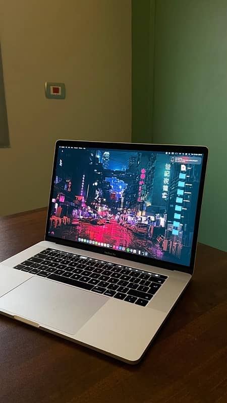 macbook pro 2017 3