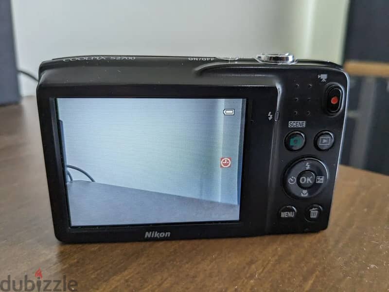 Nikon Coolpix s2700 2