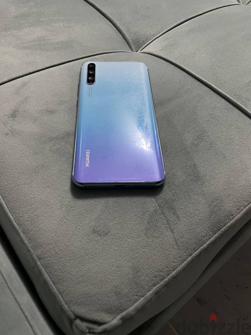 Huawei y8p 1